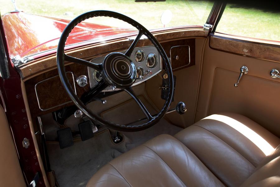  Packard Model Super Eight 1104 Convertible Victoria 1934 года  (фото 7 из 9)